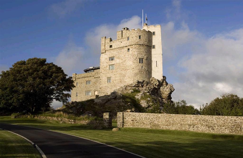 Hotel Roch Castle Exteriér fotografie